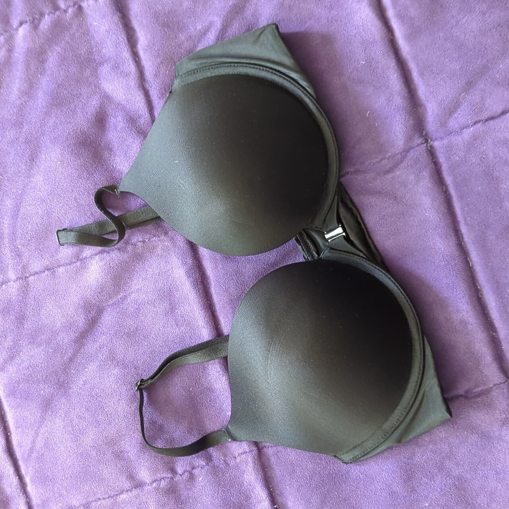 Victoria's Secret Front Clasp Push Up
